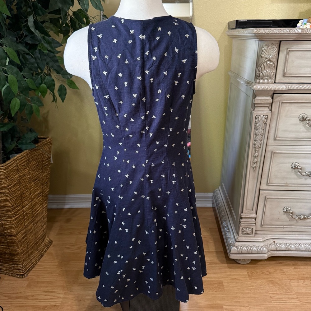 Universal Thread Size Small Women's Button-Front … - image 4